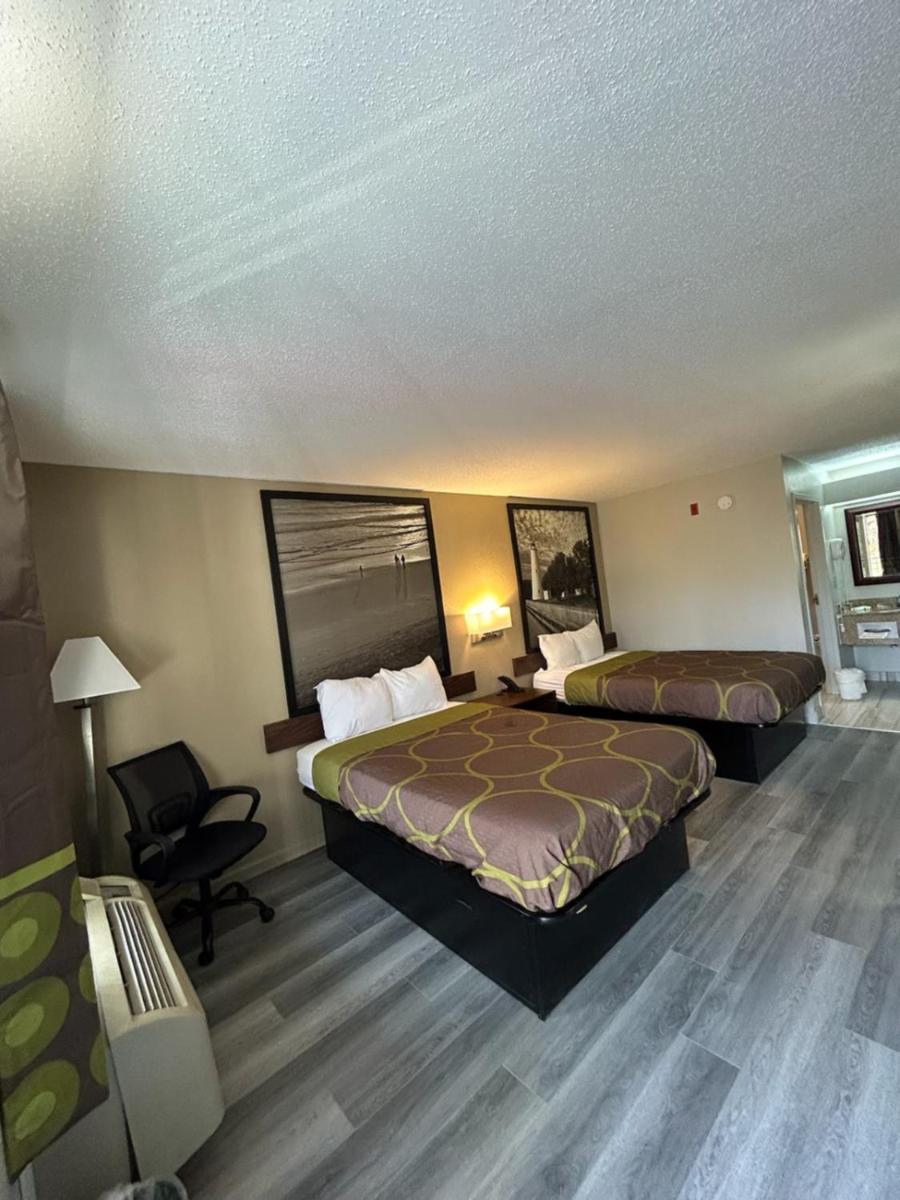 Super 8 By Wyndham Fayetteville Exterior foto